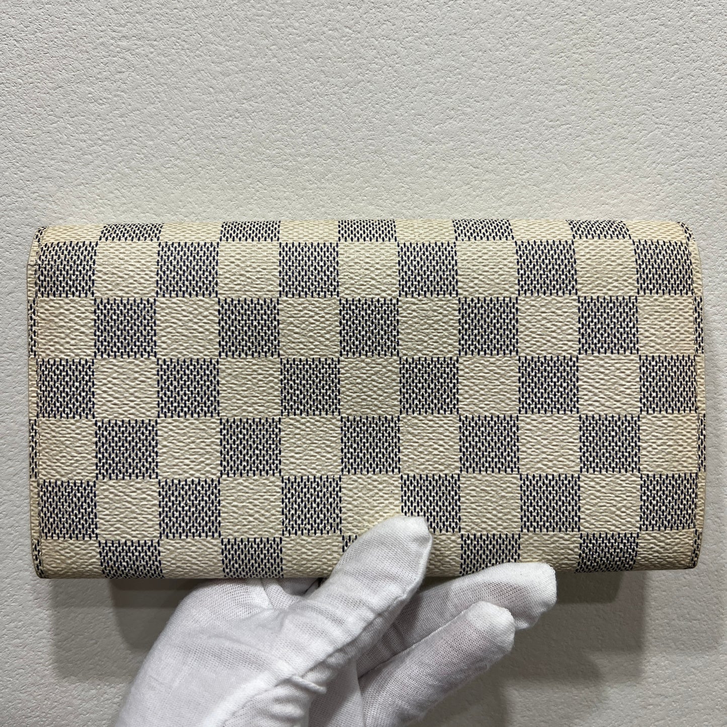 LOUIS VUITTON Damier Wallet