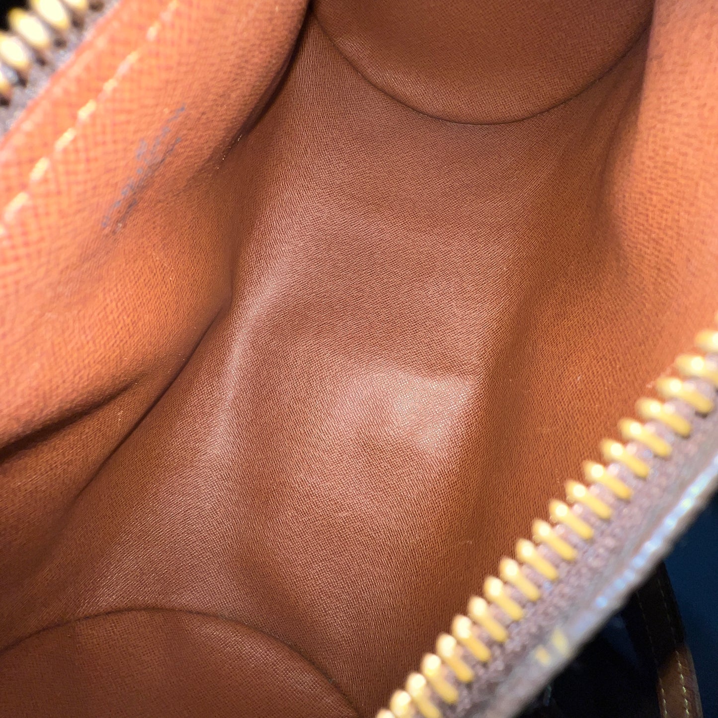 LOUIS VUITTON PAPILLON 30