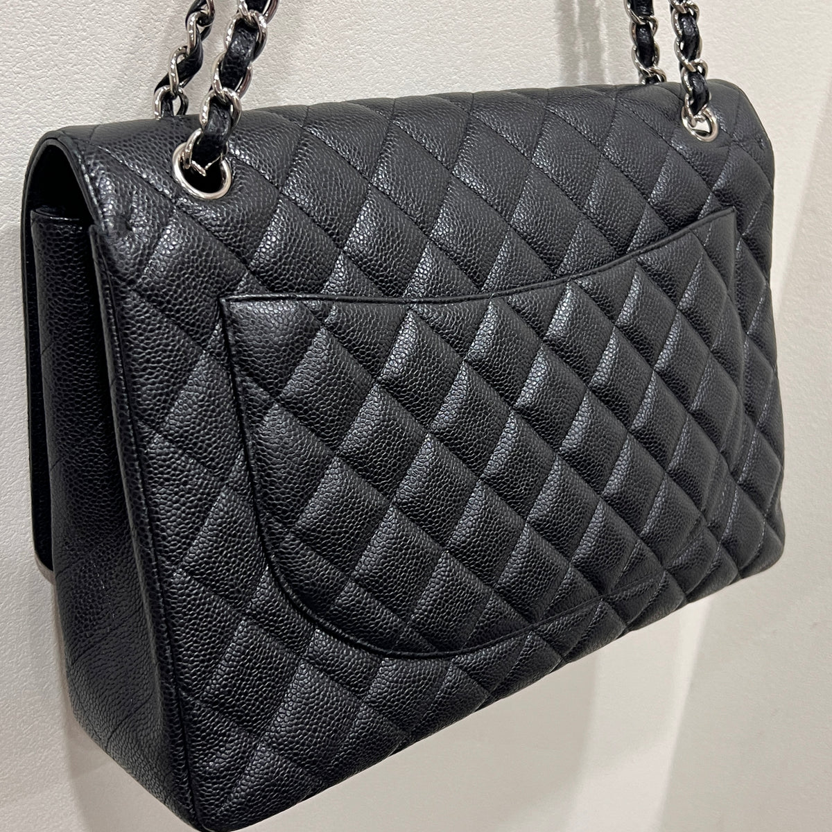 CHANEL Caviar Single Flap Jumbo