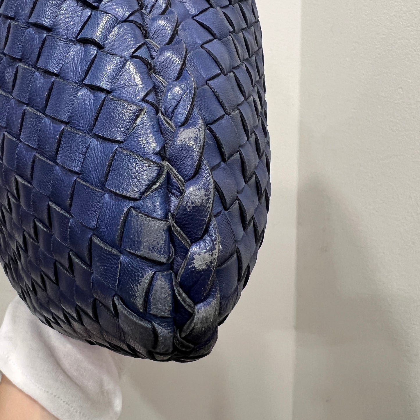 BOTTEGA VENETA Hobo Navy Interciatto Woven Napa Leather Bag