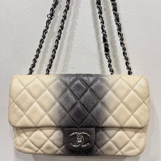CHANEL Caviar Quilted Ombre Flap Bag