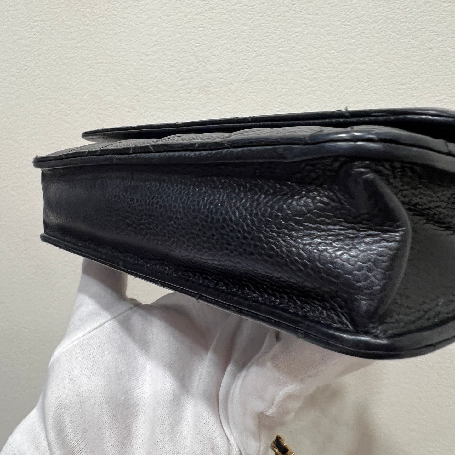 CHANEL Caviar WOC