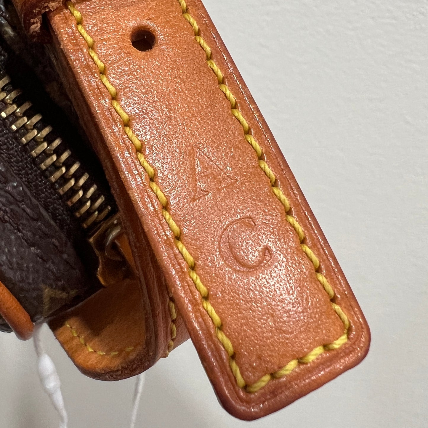 LOUIS VUITTON Croissant PM