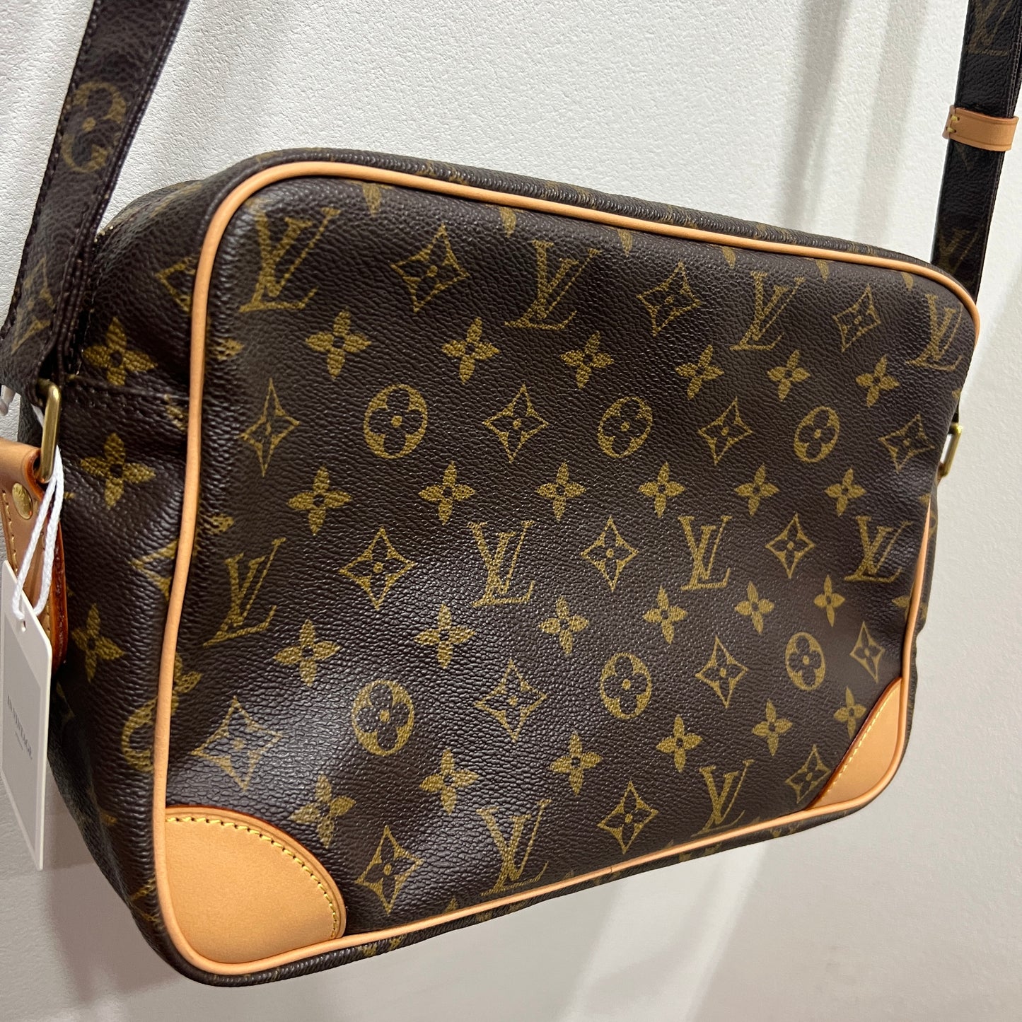 LOUIS VUITTON Nile Shoulder Bag VACHETTA REPLACED