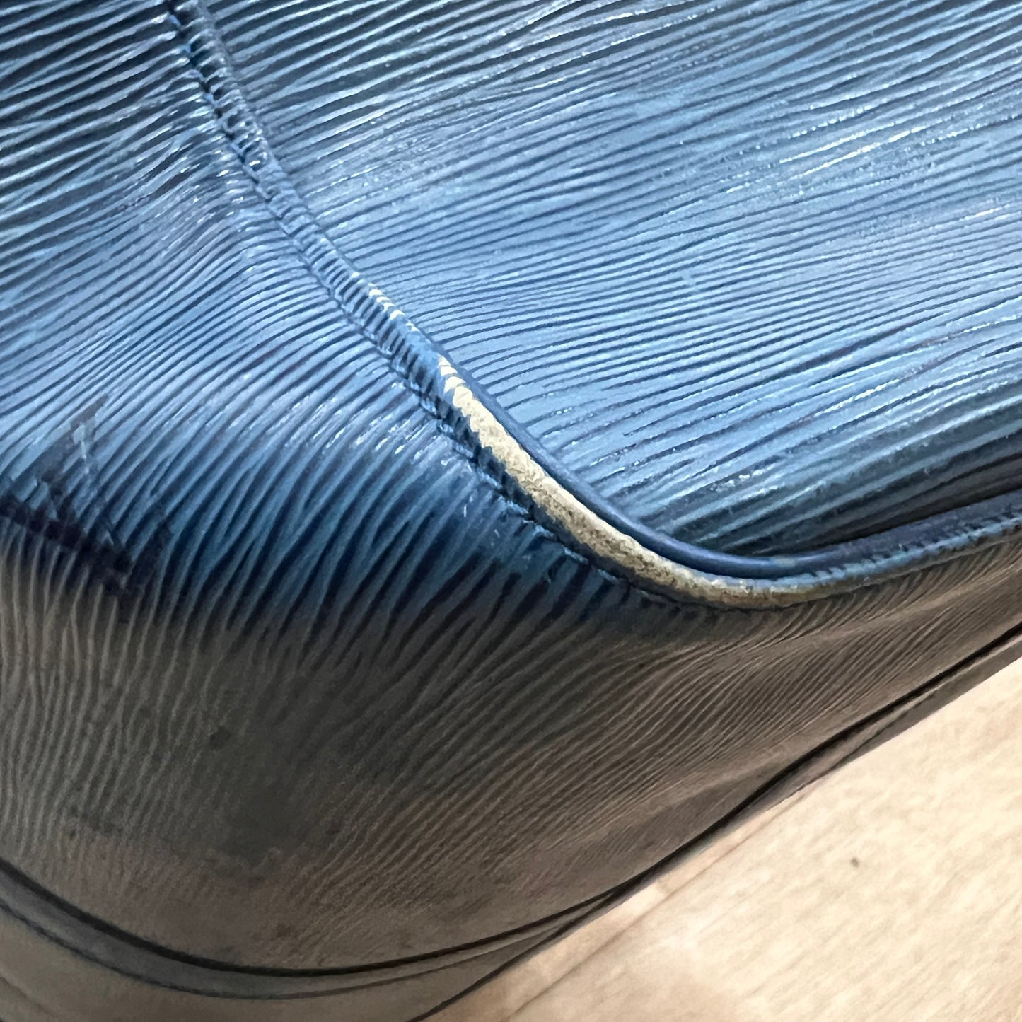 LOUIS VUITTON Keepall Epi Lether 50cm