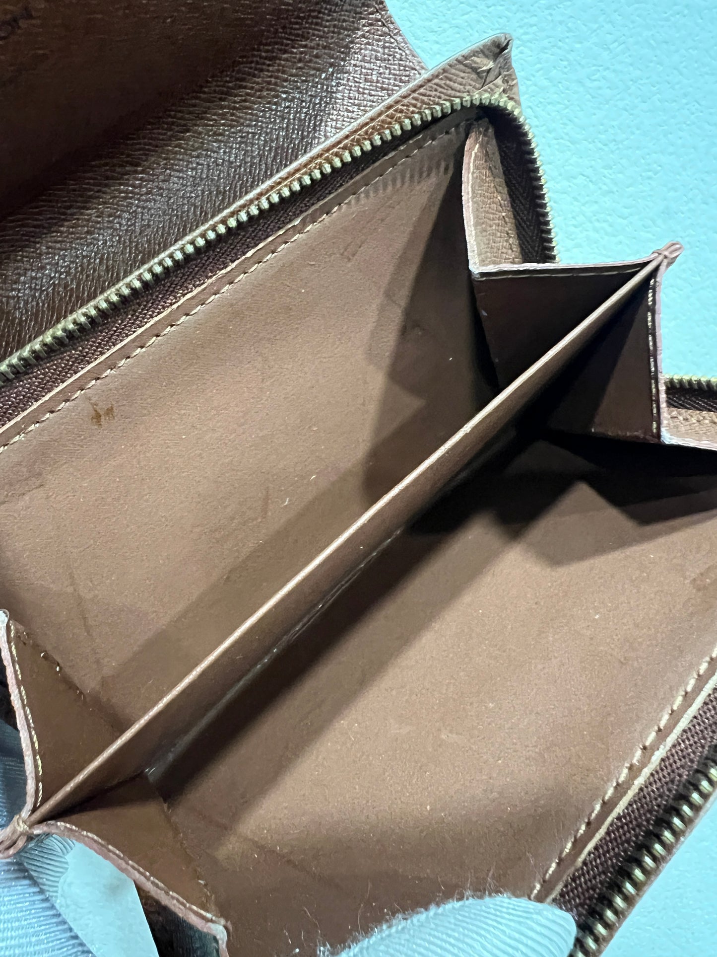 LOUIS VUITTON Portefeuille Tresor