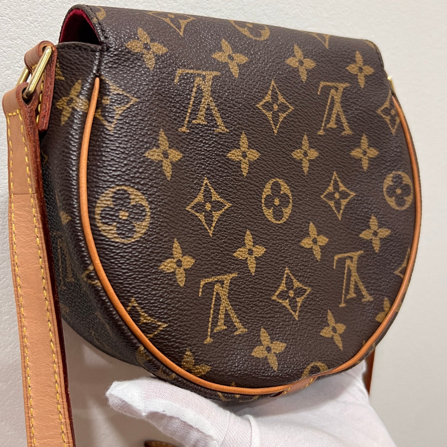 LOUIS VUITTON Tambourine Crossbody