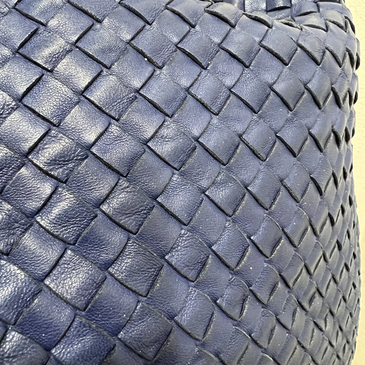 BOTTEGA VENETA Hobo Navy Interciatto Woven Napa Leather Bag