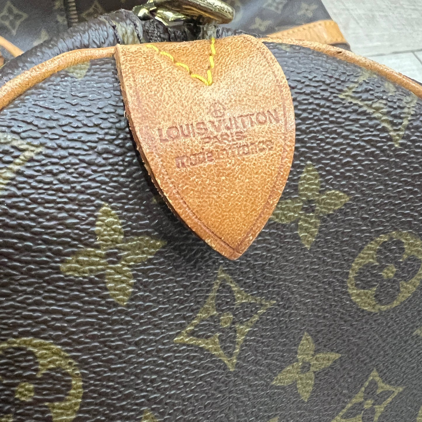 LOUIS VUITTON KEEPALL 55 Item Number: 28804