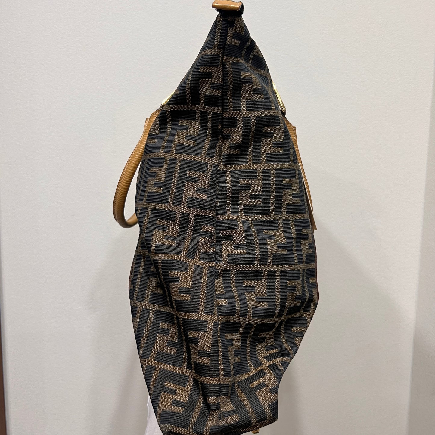 FENDI Tote (2505-21)