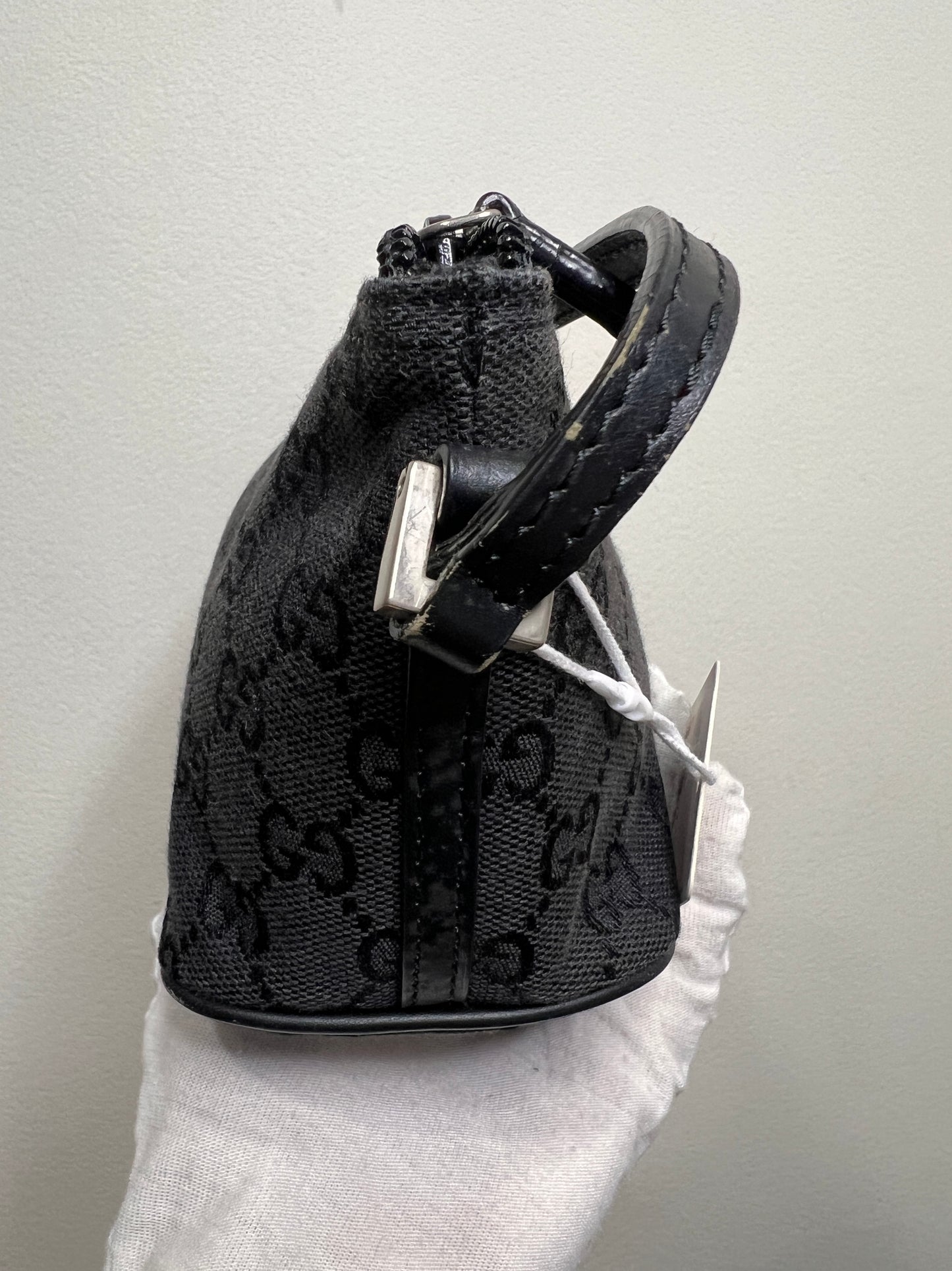 GUCCI Canvas Black Handbag (53660)