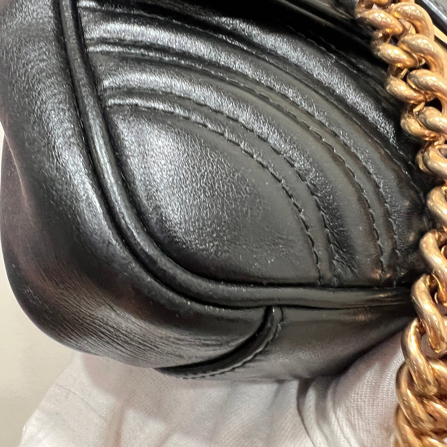 GUCCI GG Marmont Shoulder Bag