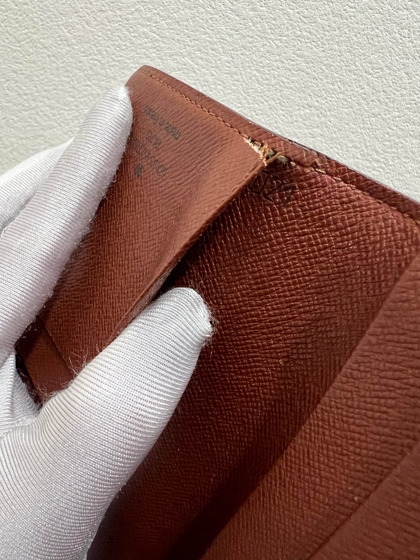 LOUIS VUITTON Long Wallet