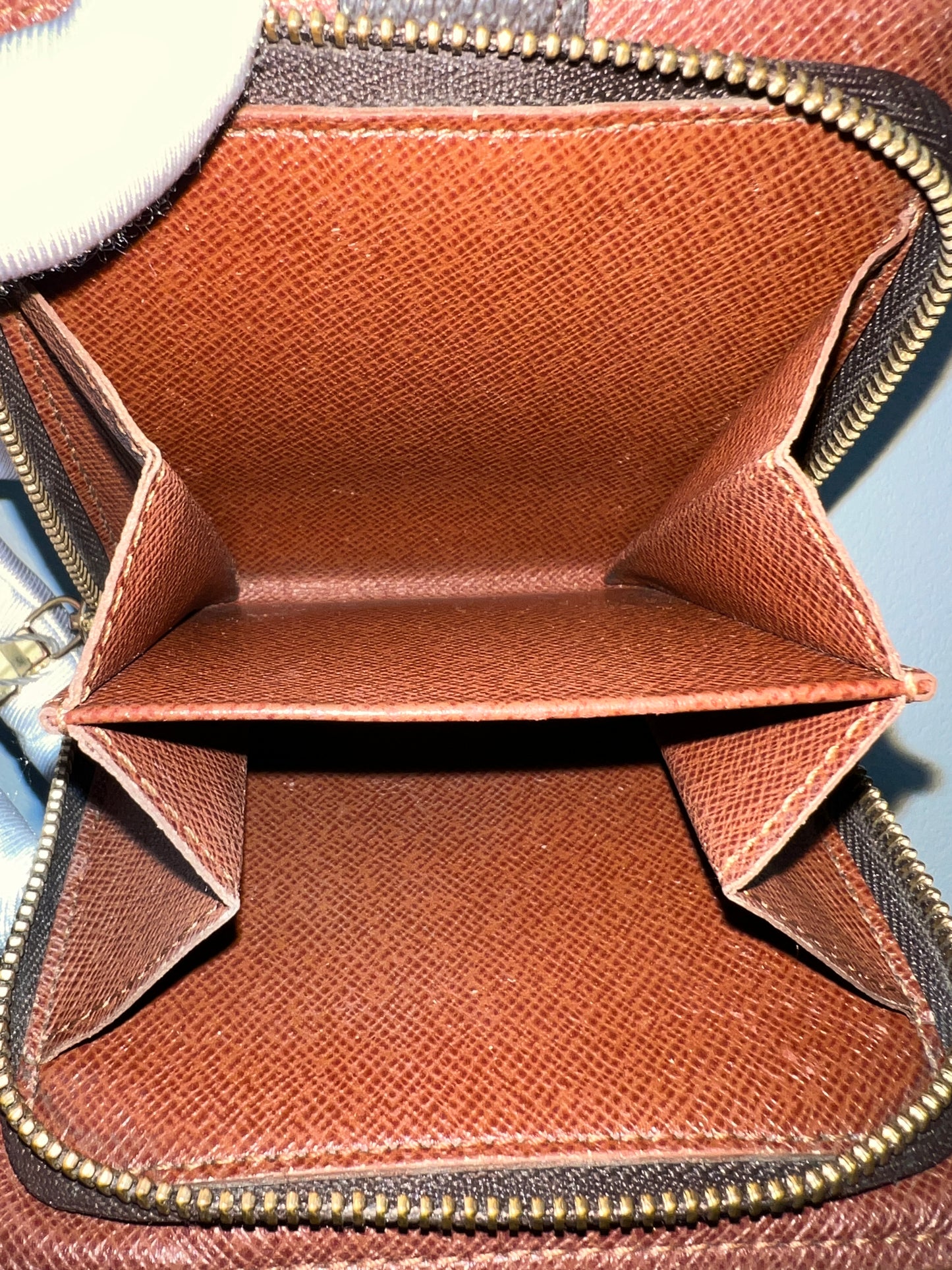 LOUIS VUITTON Wallet