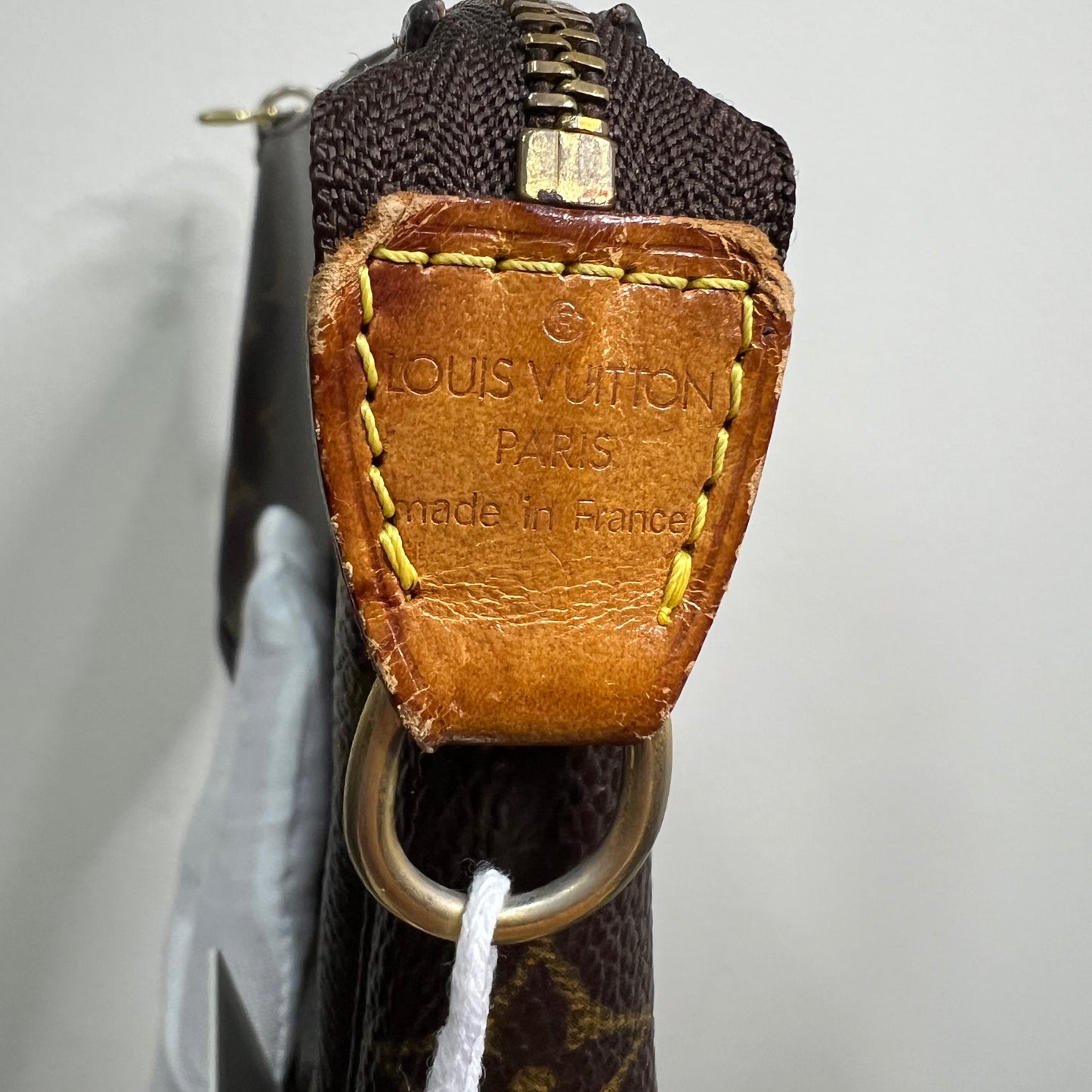 LOUIS VUITTON Accessory Pochette