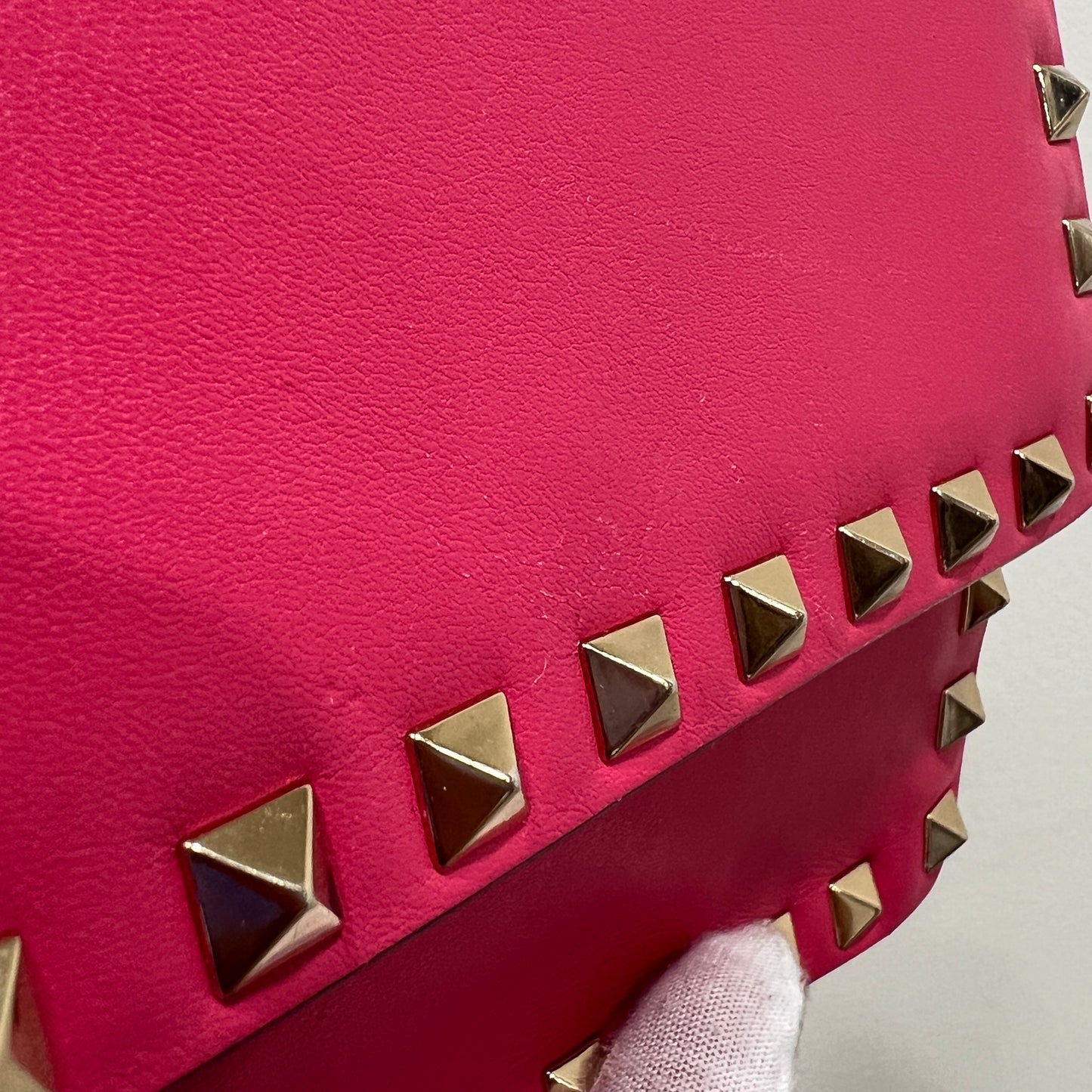 VALENTINO Garavani Rockstud Flap Chain Bag
