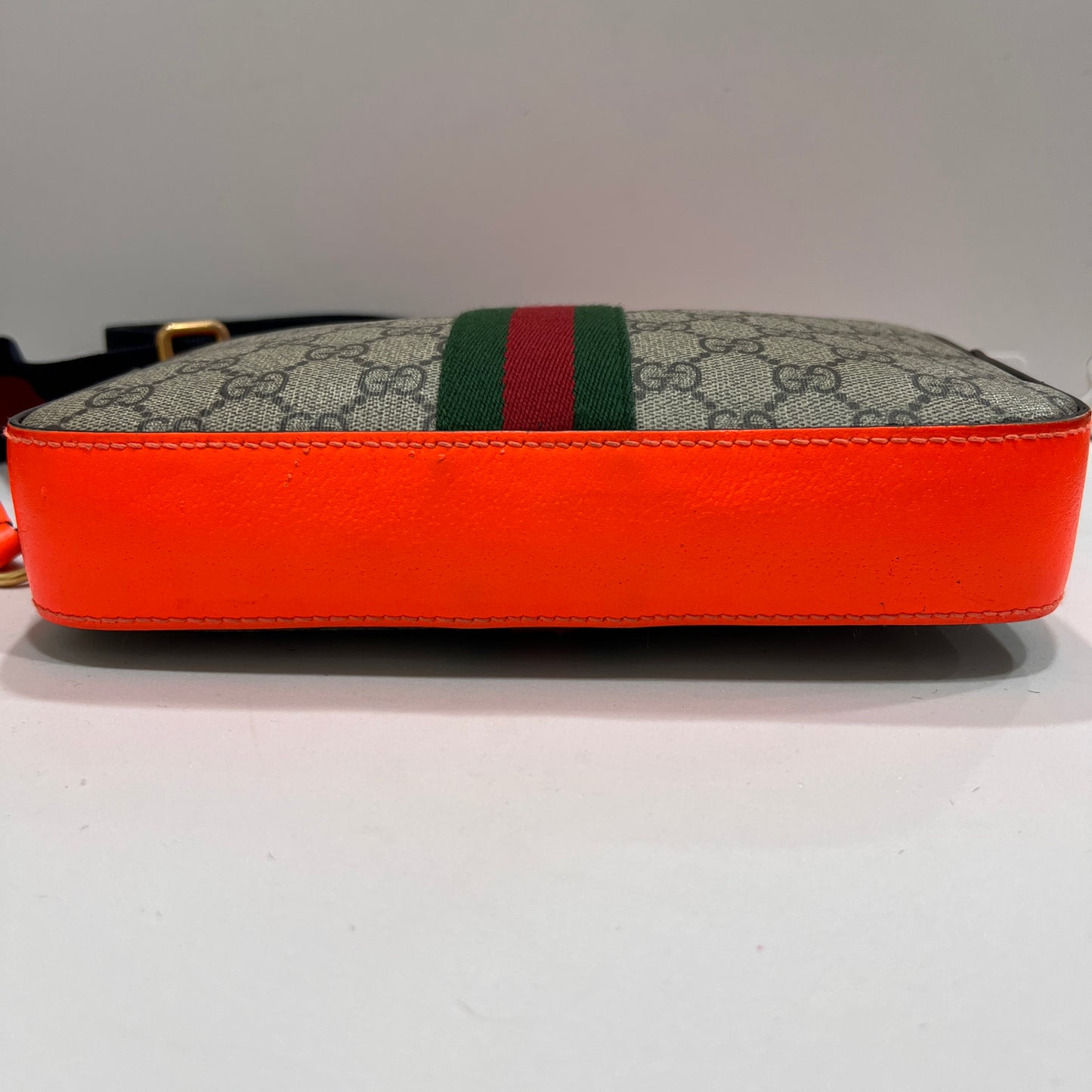GUCCI GG Supreme Monogram Textured Dollar Calfskin Web Ophidia Wristlet Shoulder Bag Beige Ebony Orange