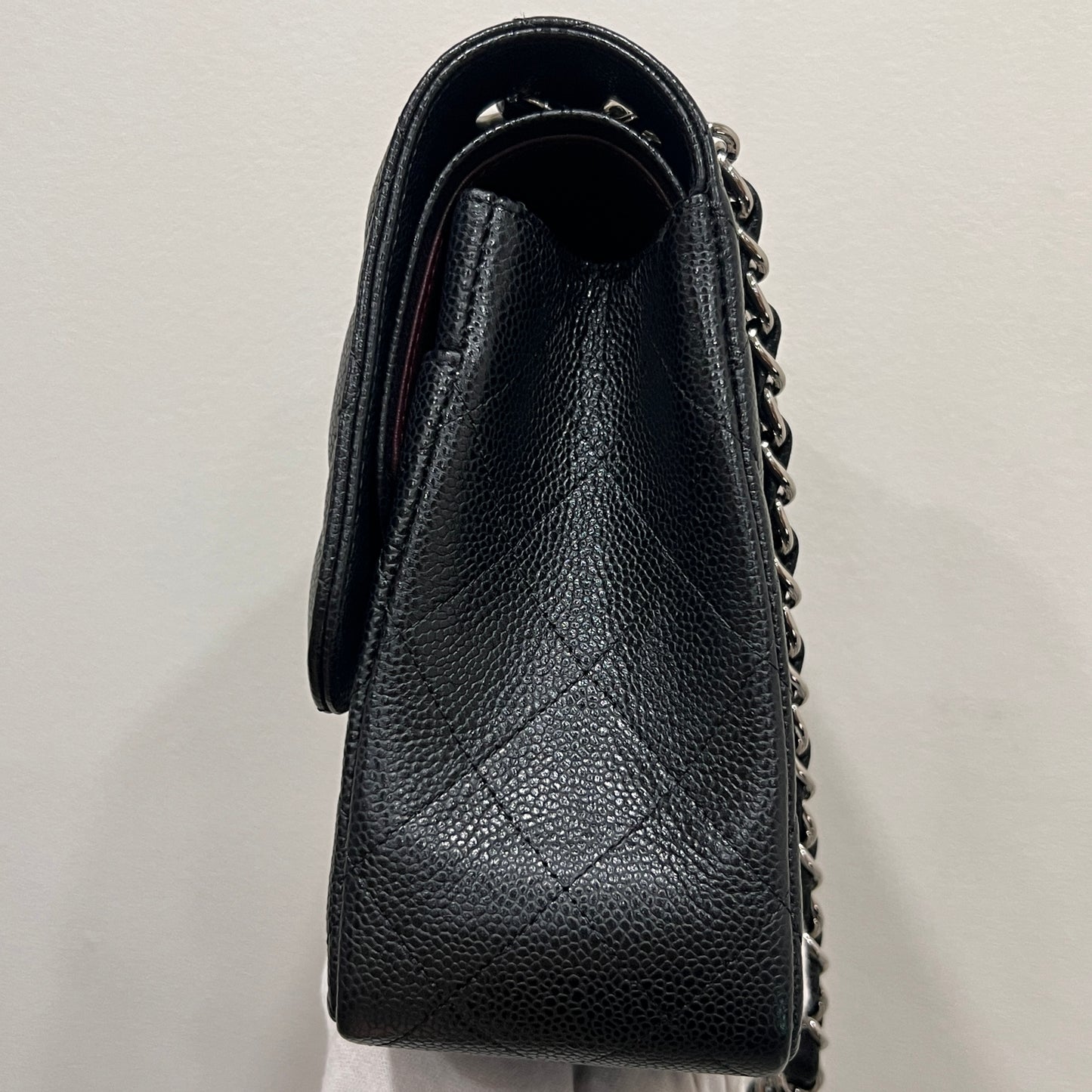 CHANEL Caviar Jumbo Double Flap