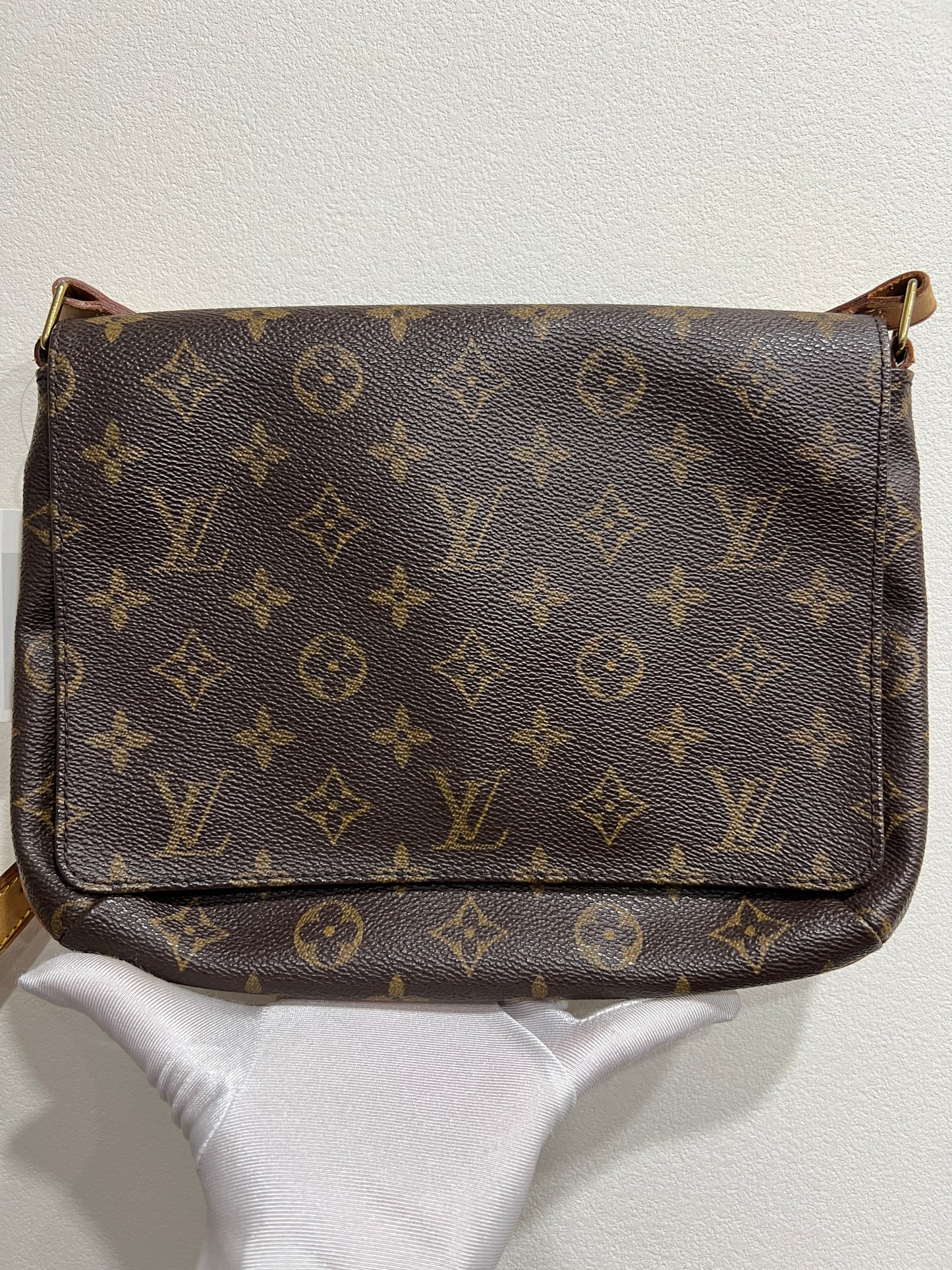 LOUIS VUITTON Musette Tango