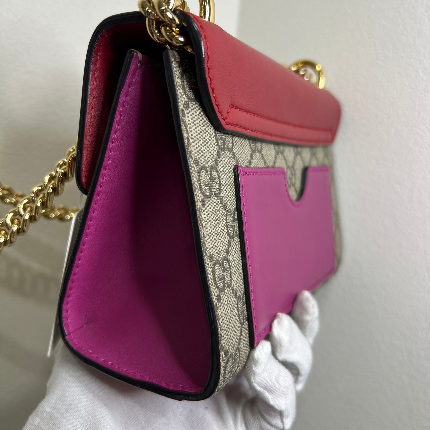 GUCCI Small GG Supreme