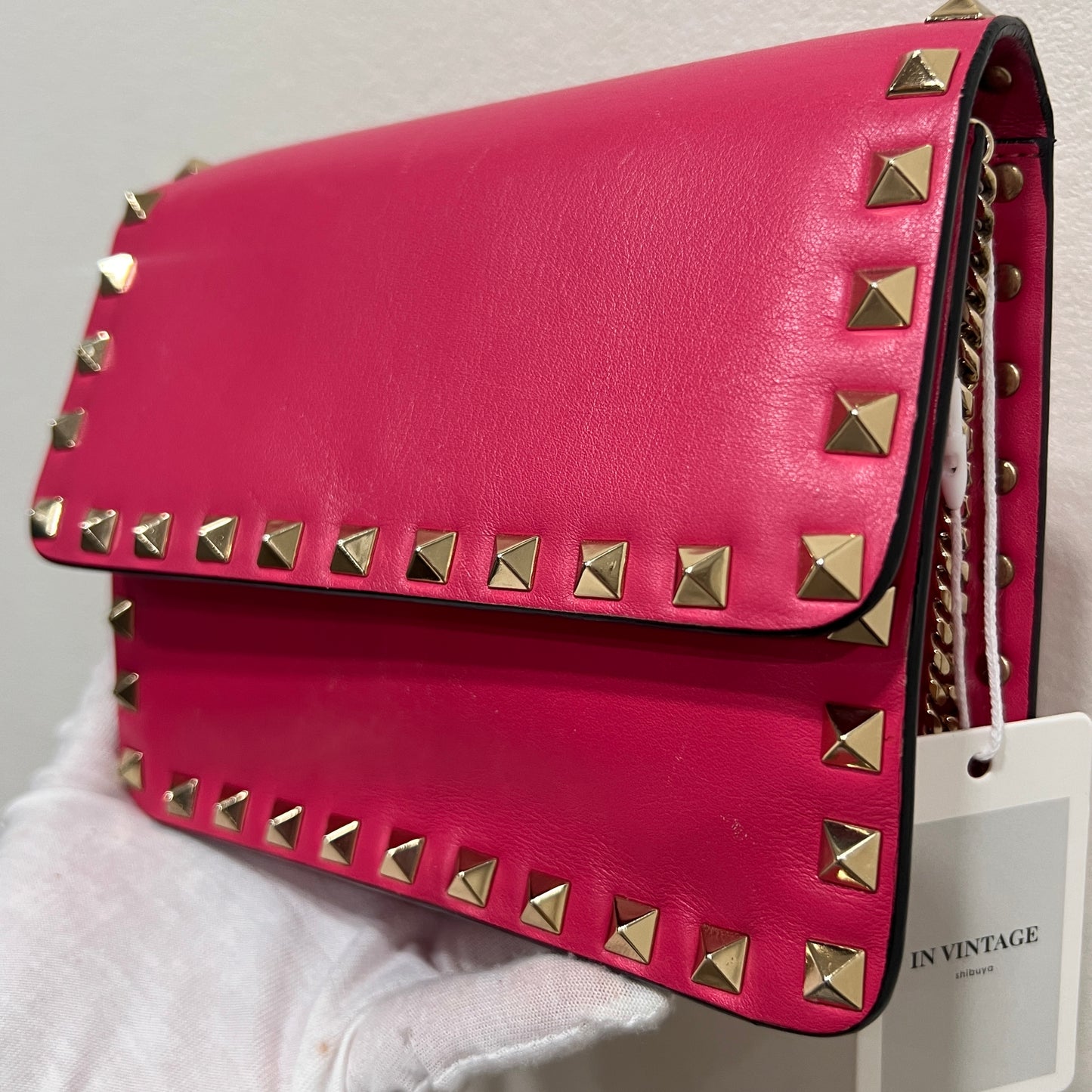VALENTINO Garavani Rockstud Flap Chain Bag