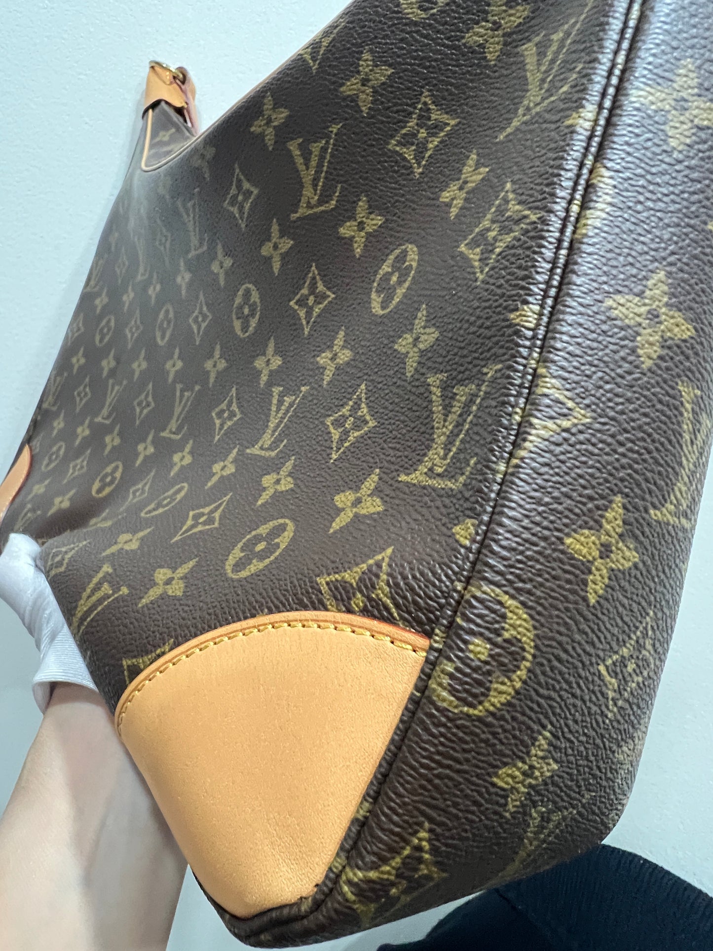 LOUIS VUITTON Boulogne Handbag