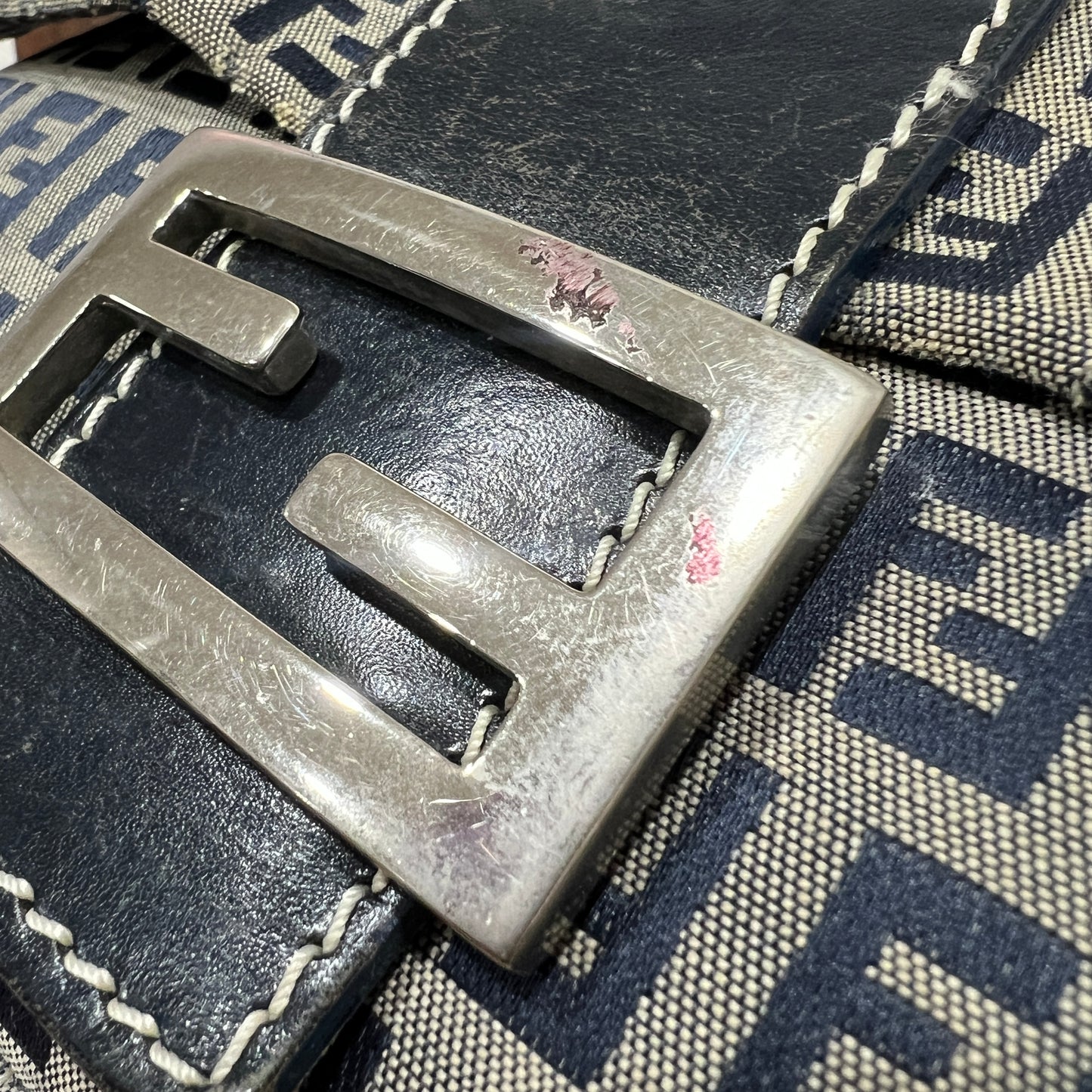 FENDI Mamma Baguette