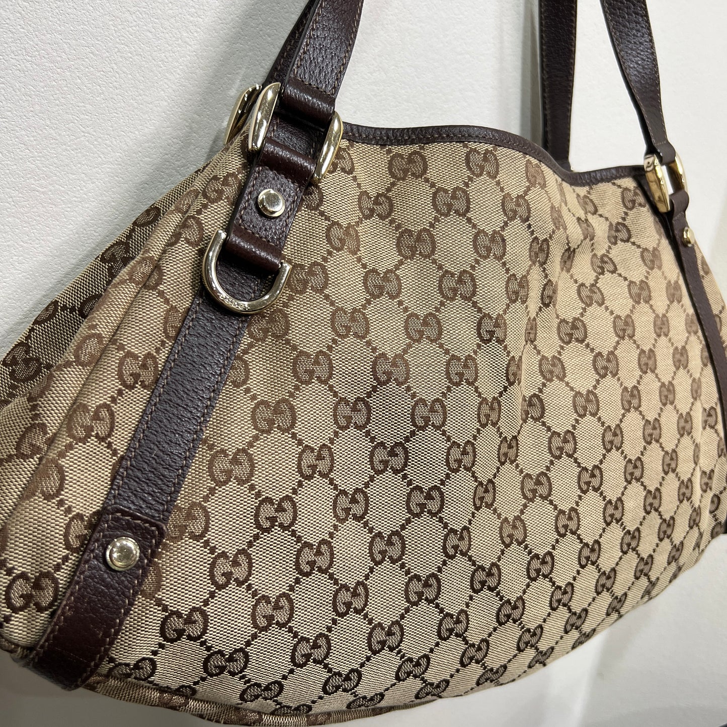 GUCCI Shoulder Bag