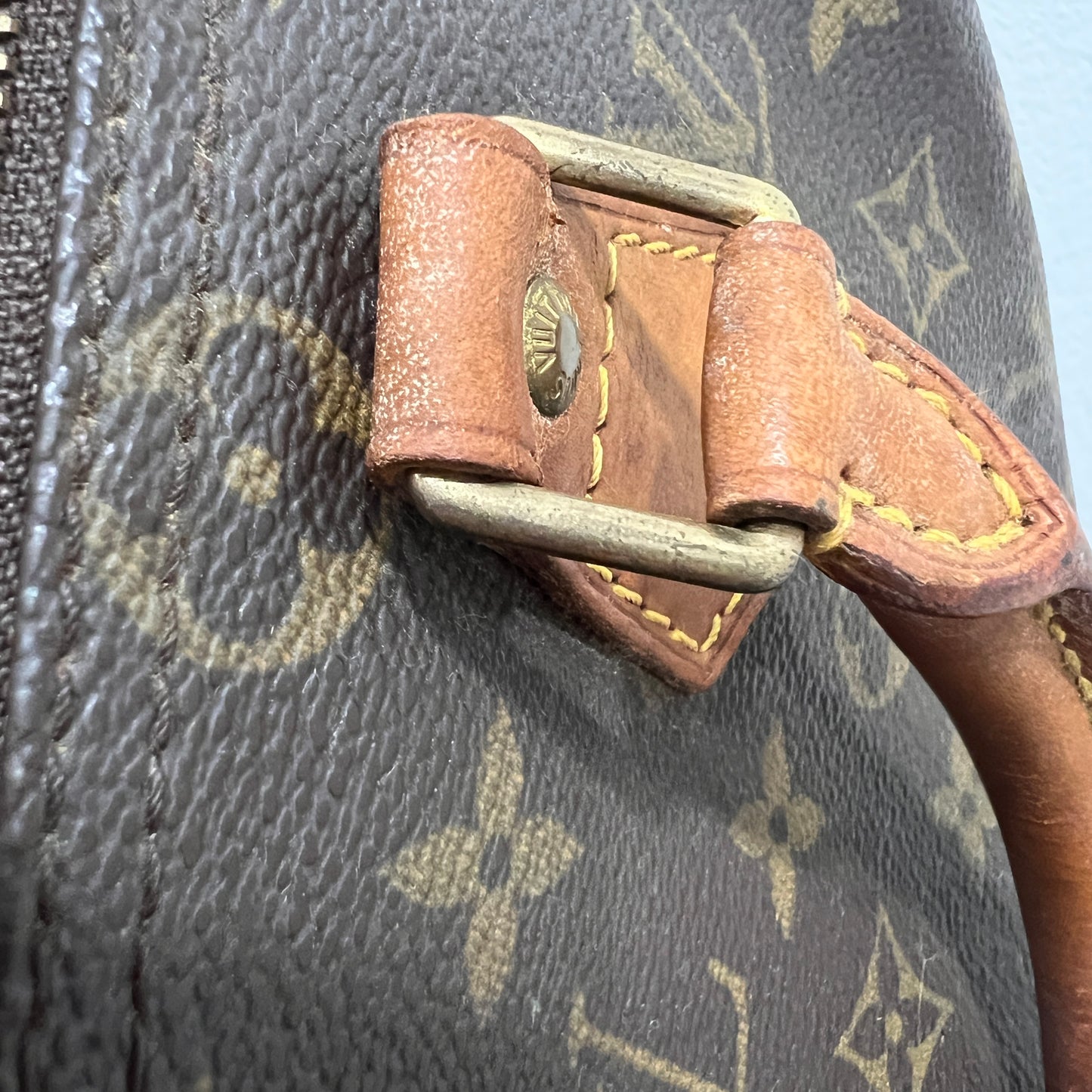 LOUIS VUITTON Speedy 25cm