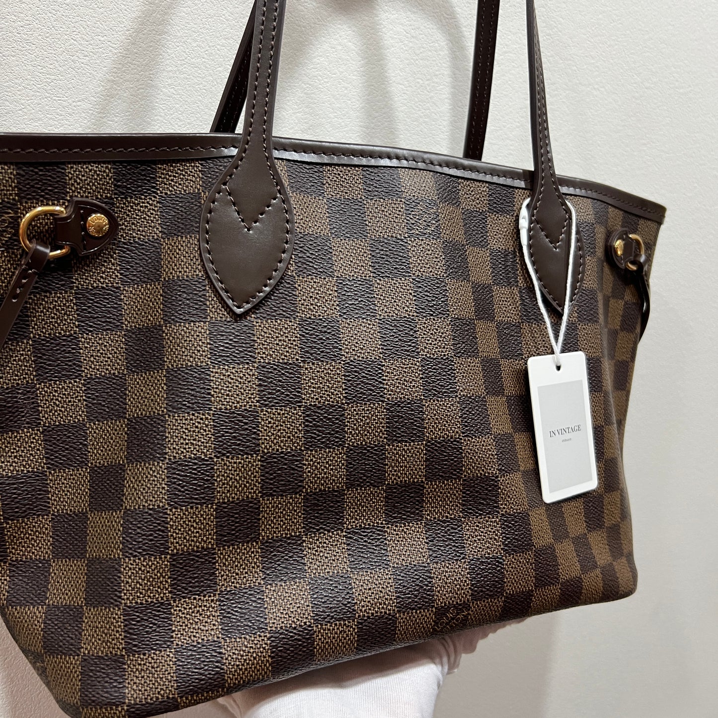 LOUIS VUITTON Neverfull PM