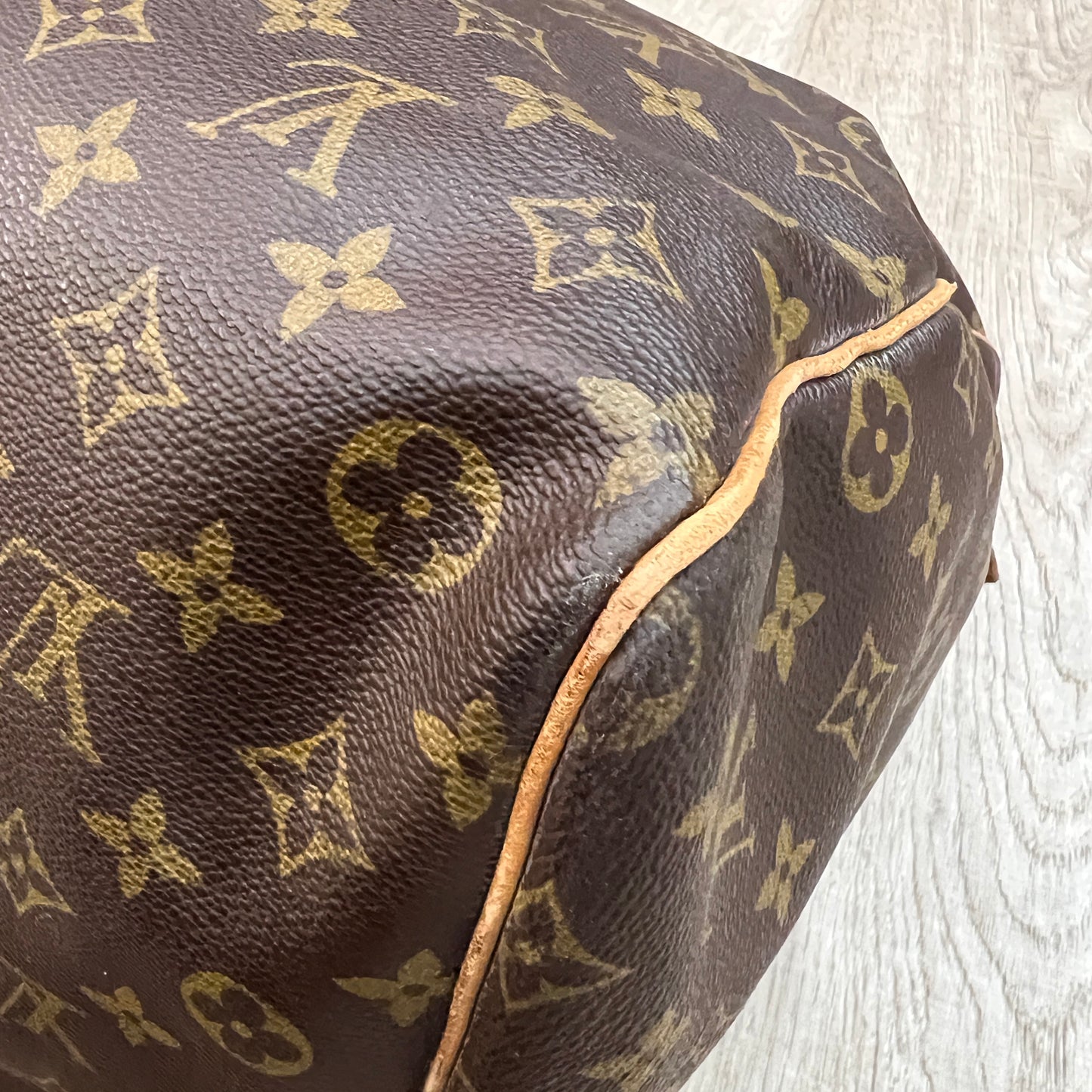 LOUIS VUITTON Keepall 60cm