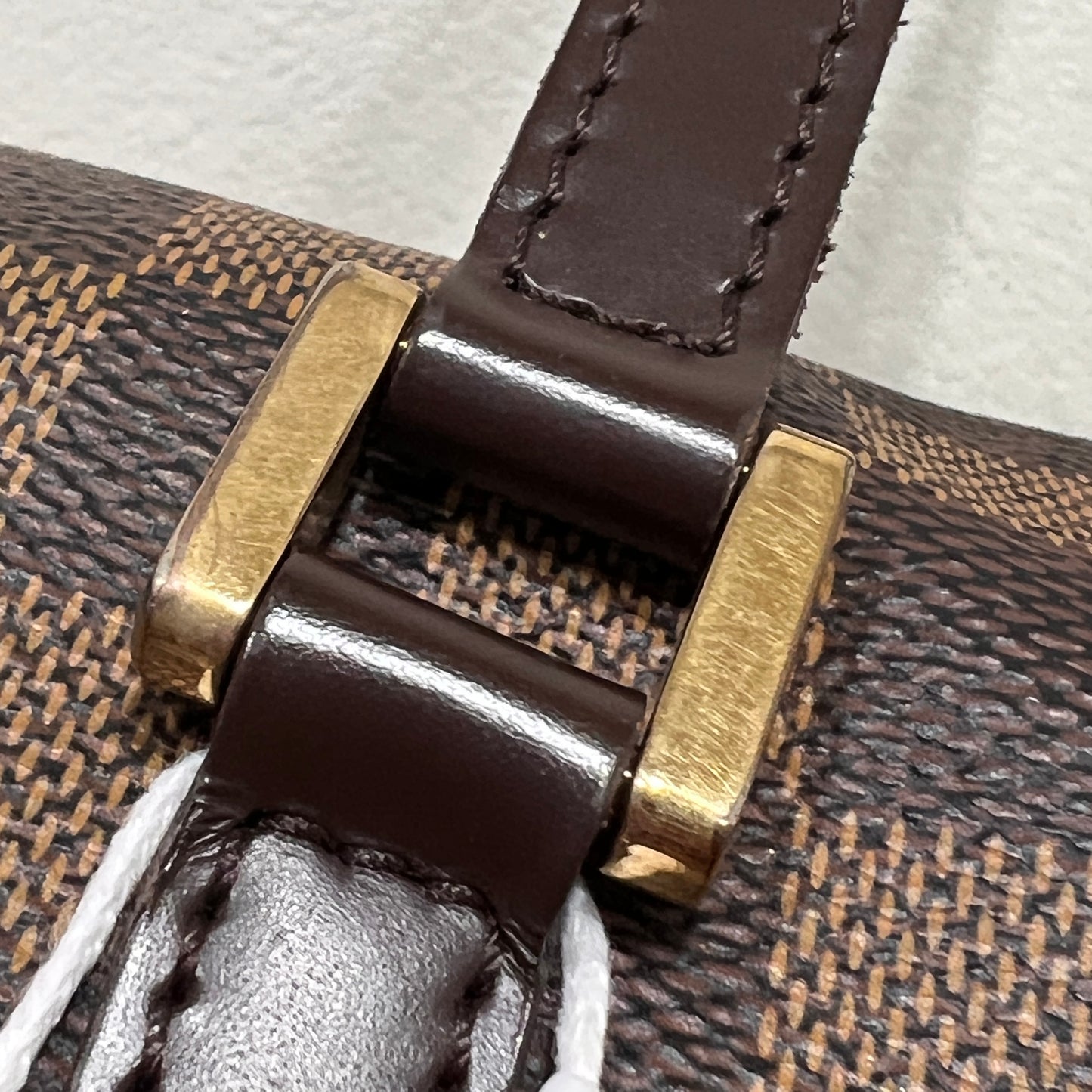 LOUIS VUITTON Papillon Damier 27cm