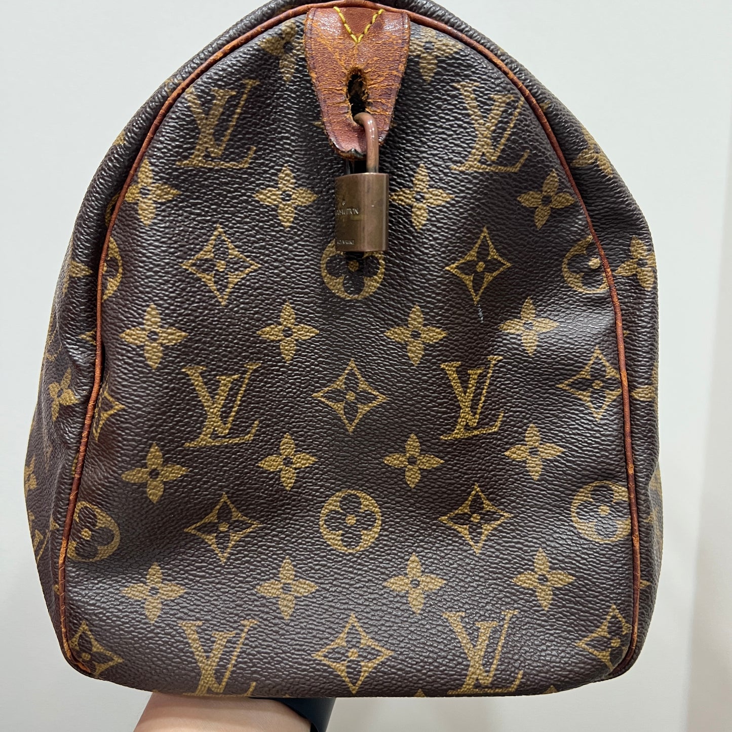LOUIS VUITTON SPEEDY 30