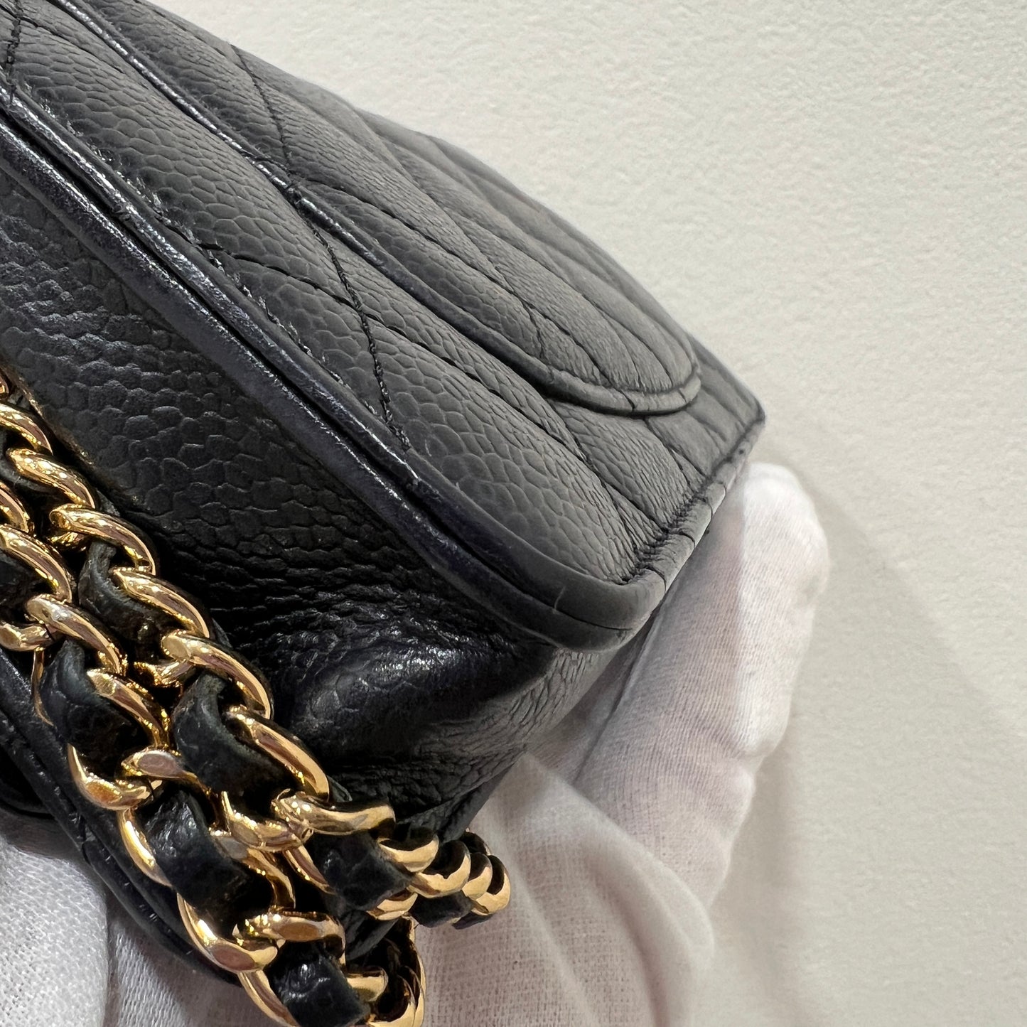 CHANEL Caviar WOC