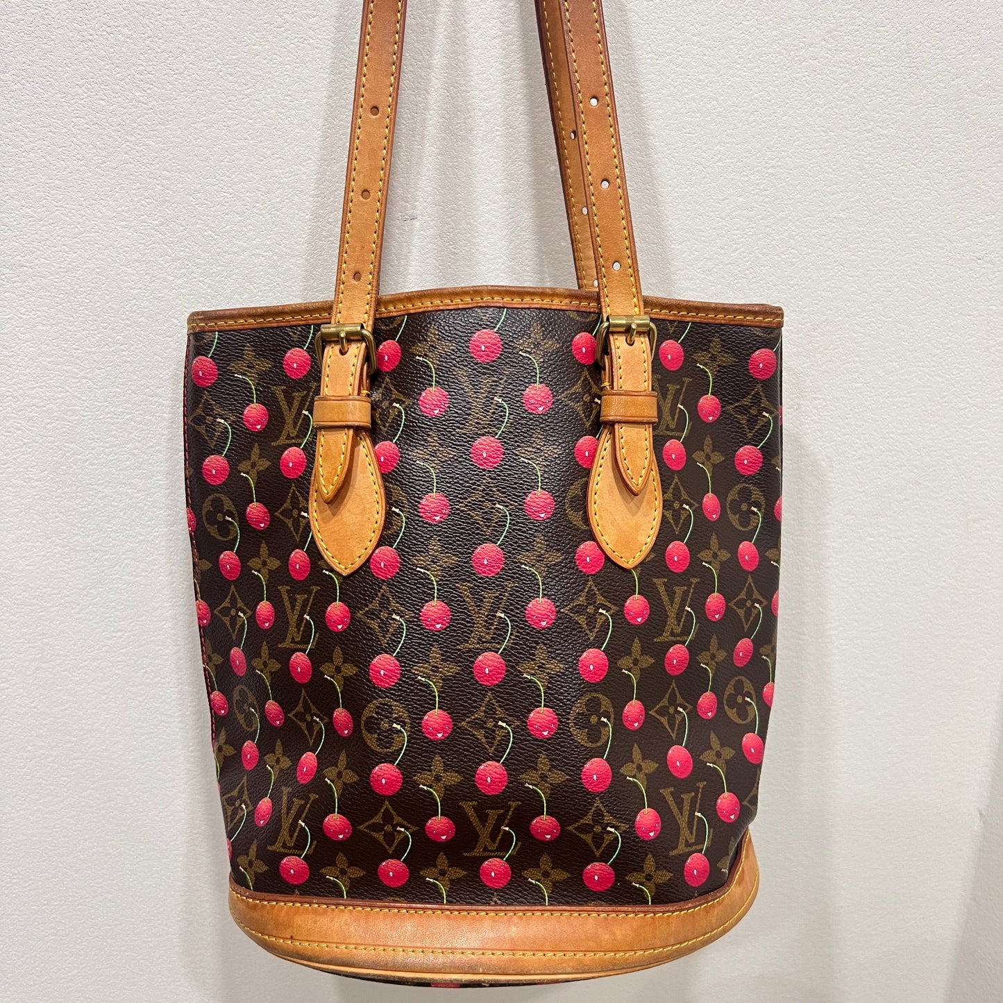 LOUIS VUITTON x Cherry Bucket Bag
