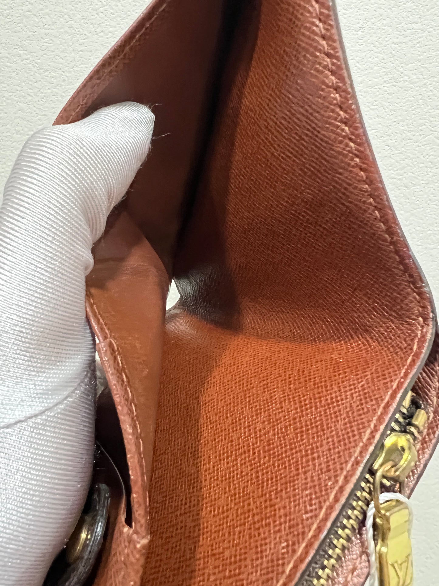 LOUIS VUITTON Wallet