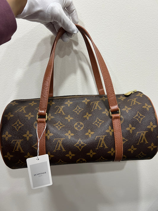 LOUIS VUITTON Papillon 26