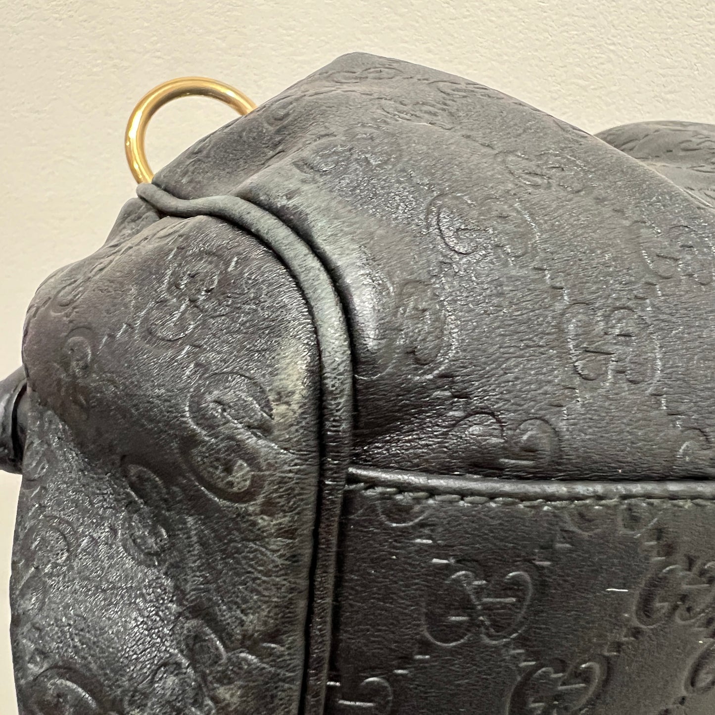 GUCCI Sukey Handbag in Timeless Black Guccissima (GG embossed) Leather