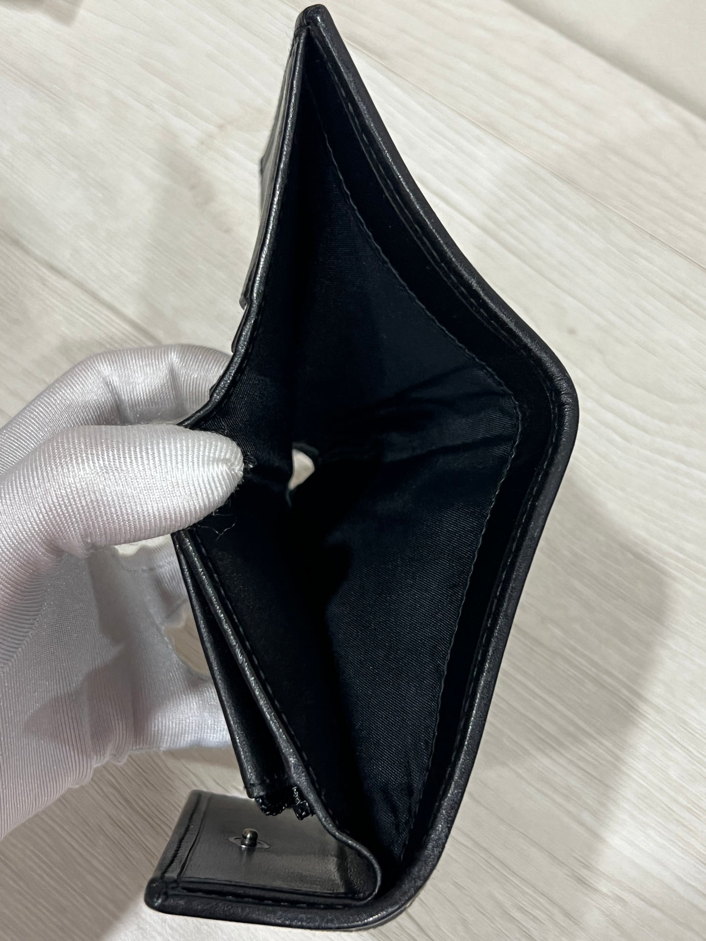 DIOR Wallet