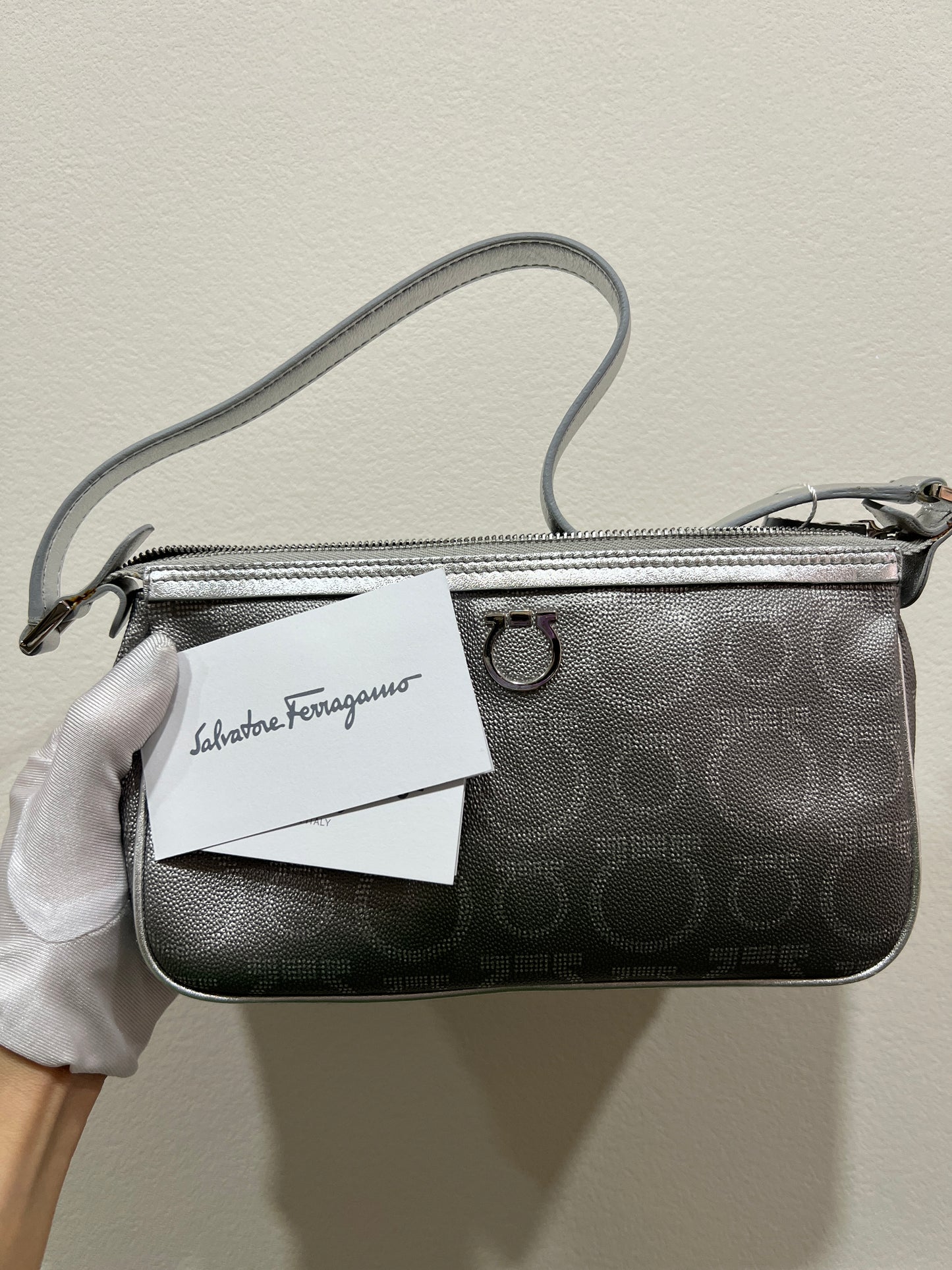 Ferragamo Shoulder Bag