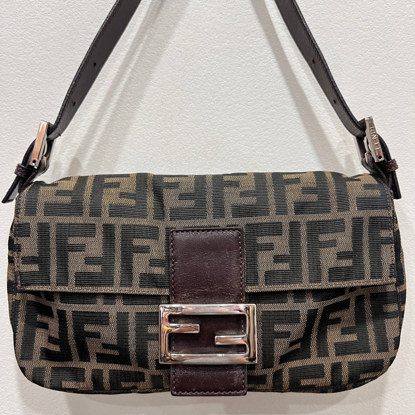 FENDI Baguette in Silver Hardware