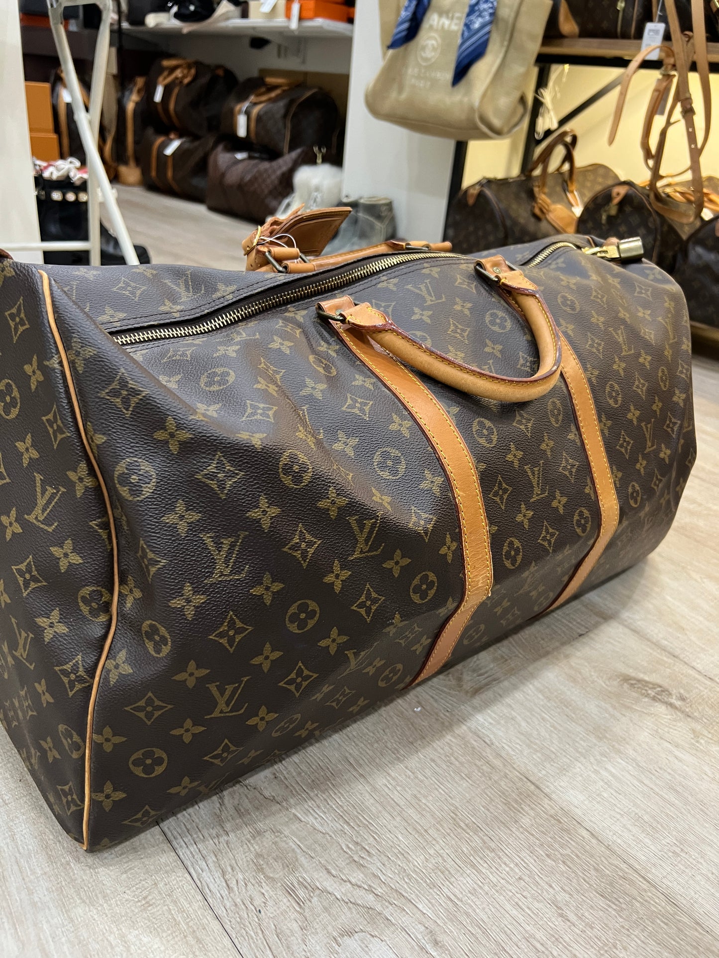 LOUIS VUITTON Keepall 60