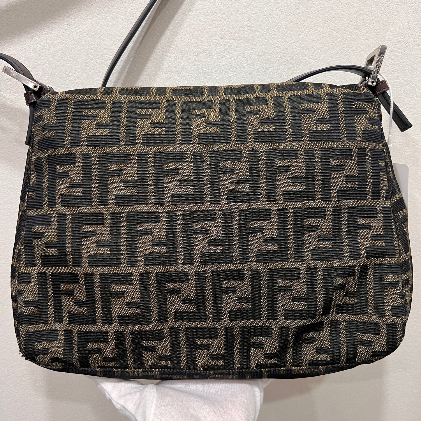 FENDI Mamma Baguette in Long Strap
