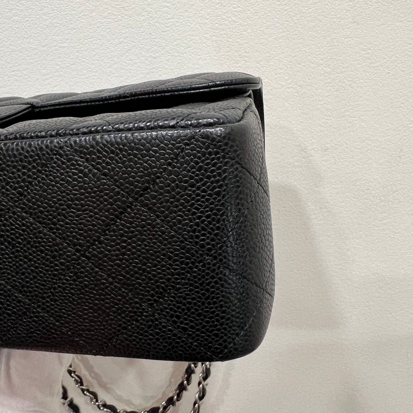 CHANEL Caviar Jumbo Double Flap