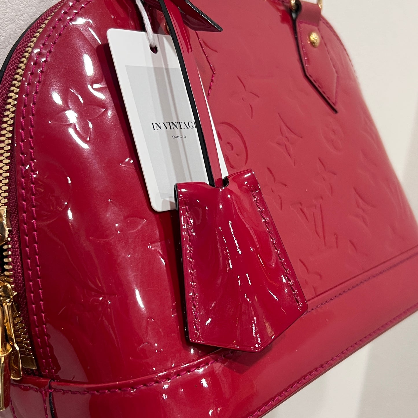 LOUIS VUITTON Red Alma BB