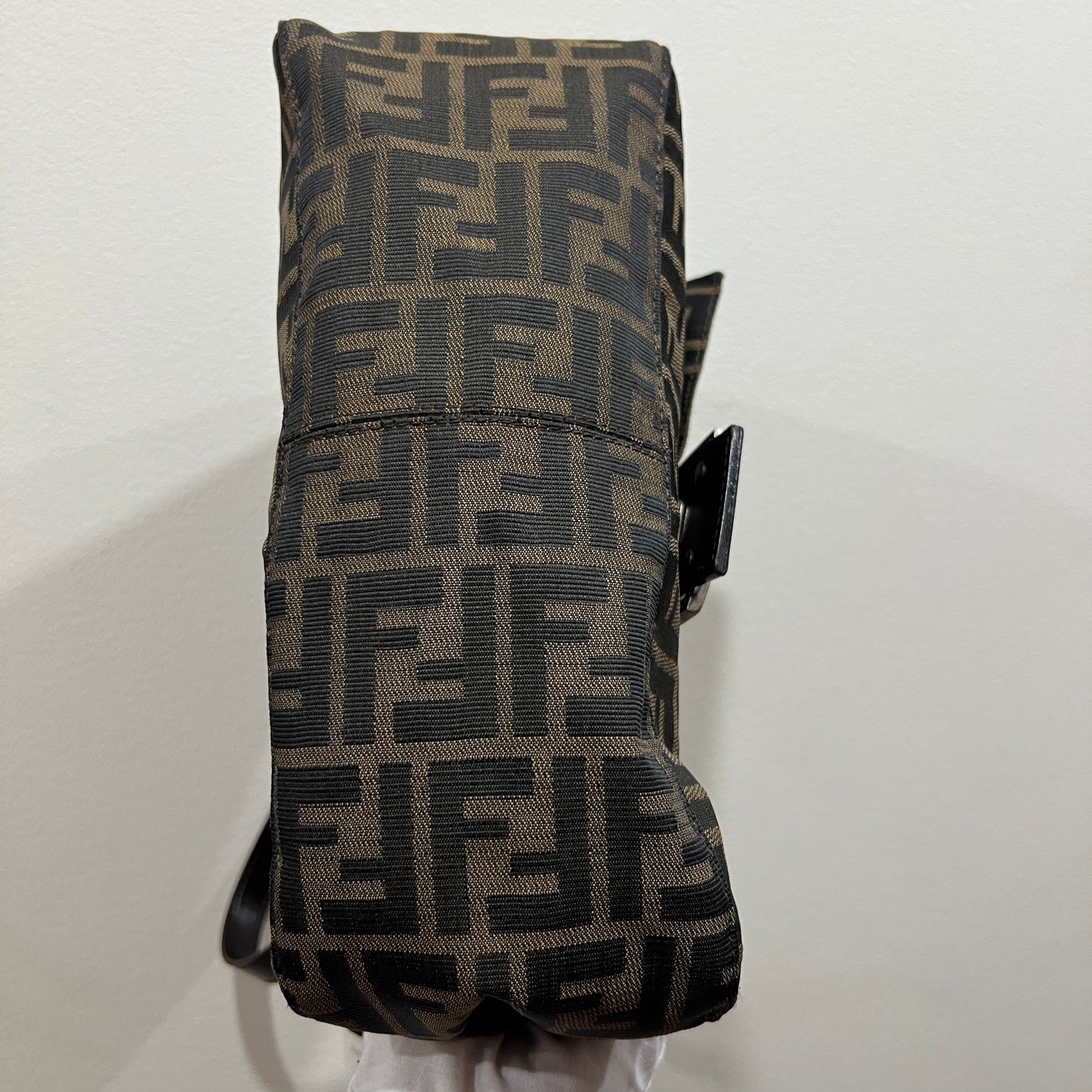 FENDI Mamma Baguette