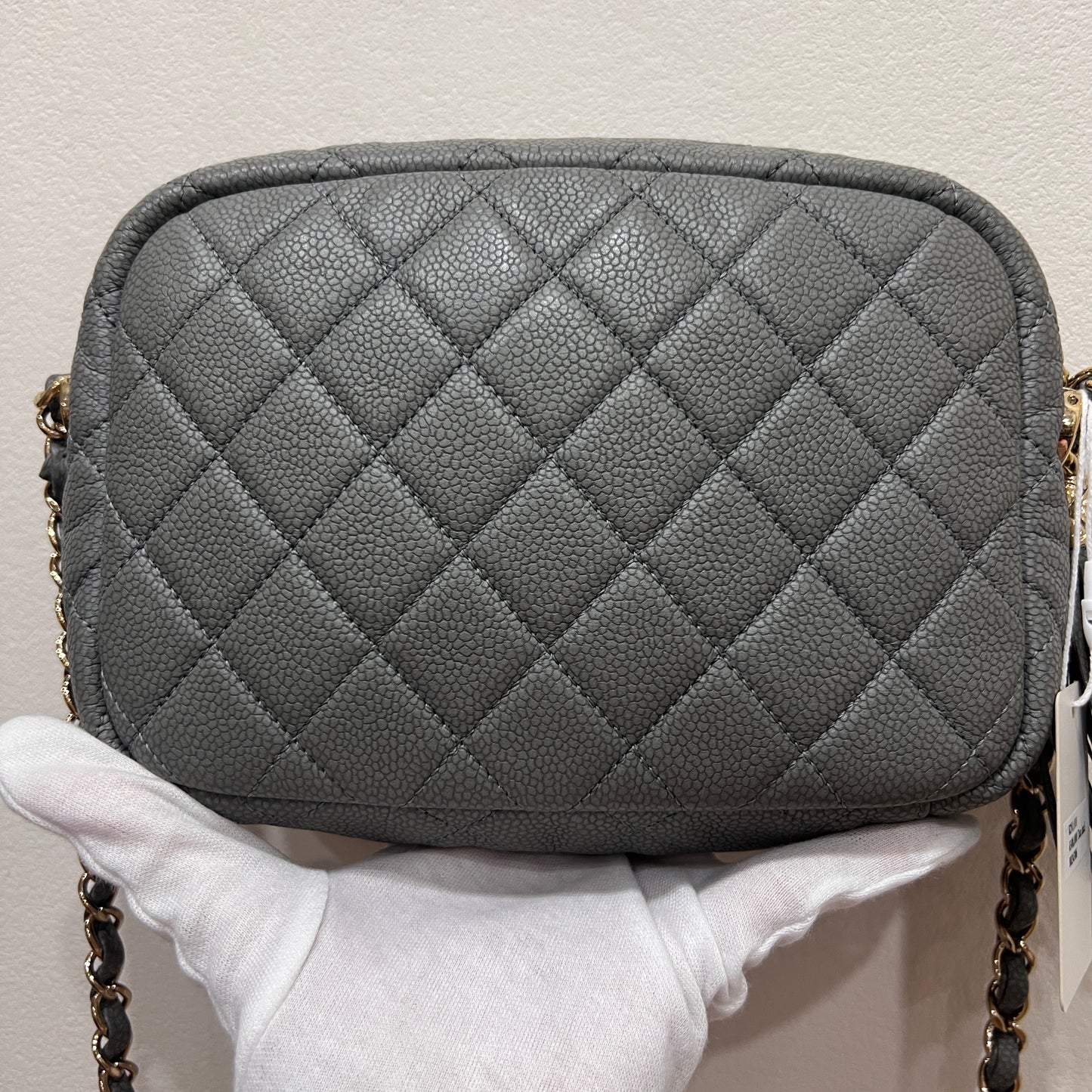 CHANEL CAVIAR Gray Shoulder Bag