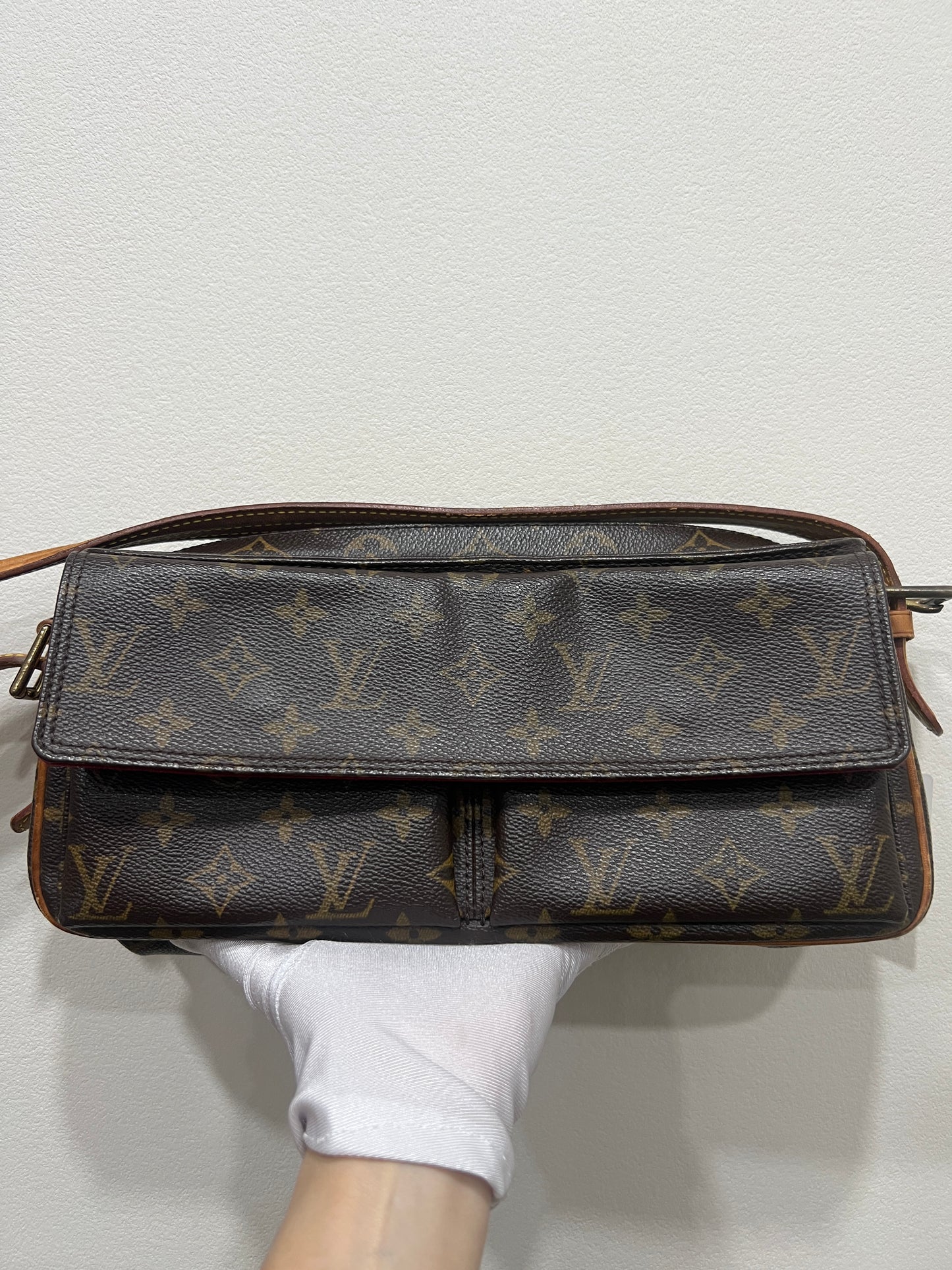 LOUIS VUITTON VIVE CITE MM