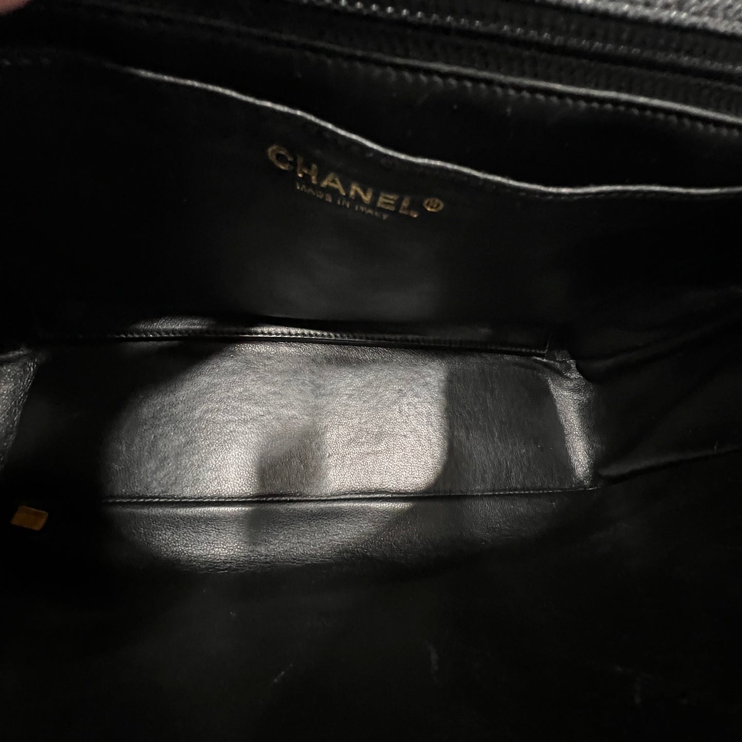 CHANEL Classic Caviar Jumbo Flap