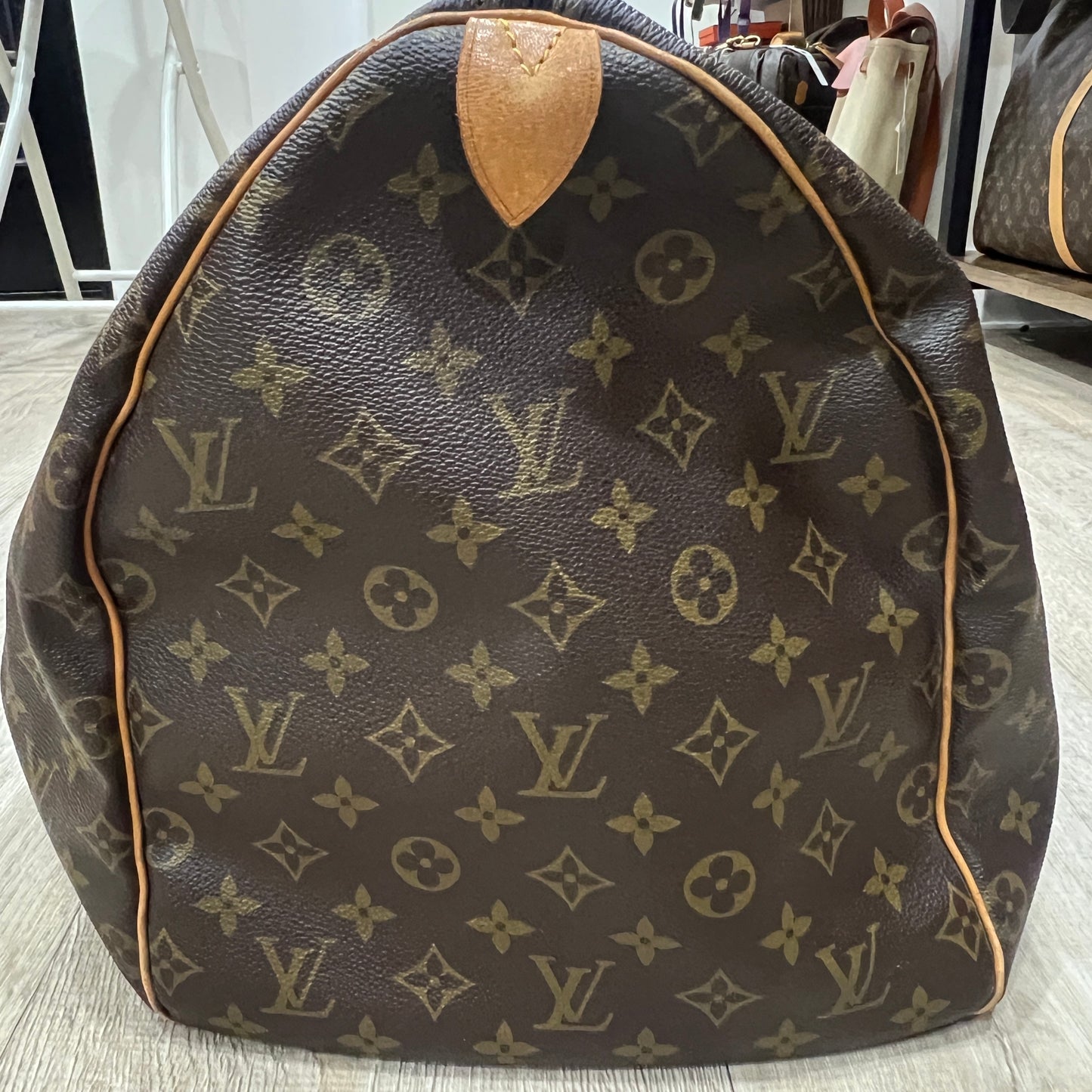 LOUIS VUITTON KEEPALL 55 Item Number: 28804